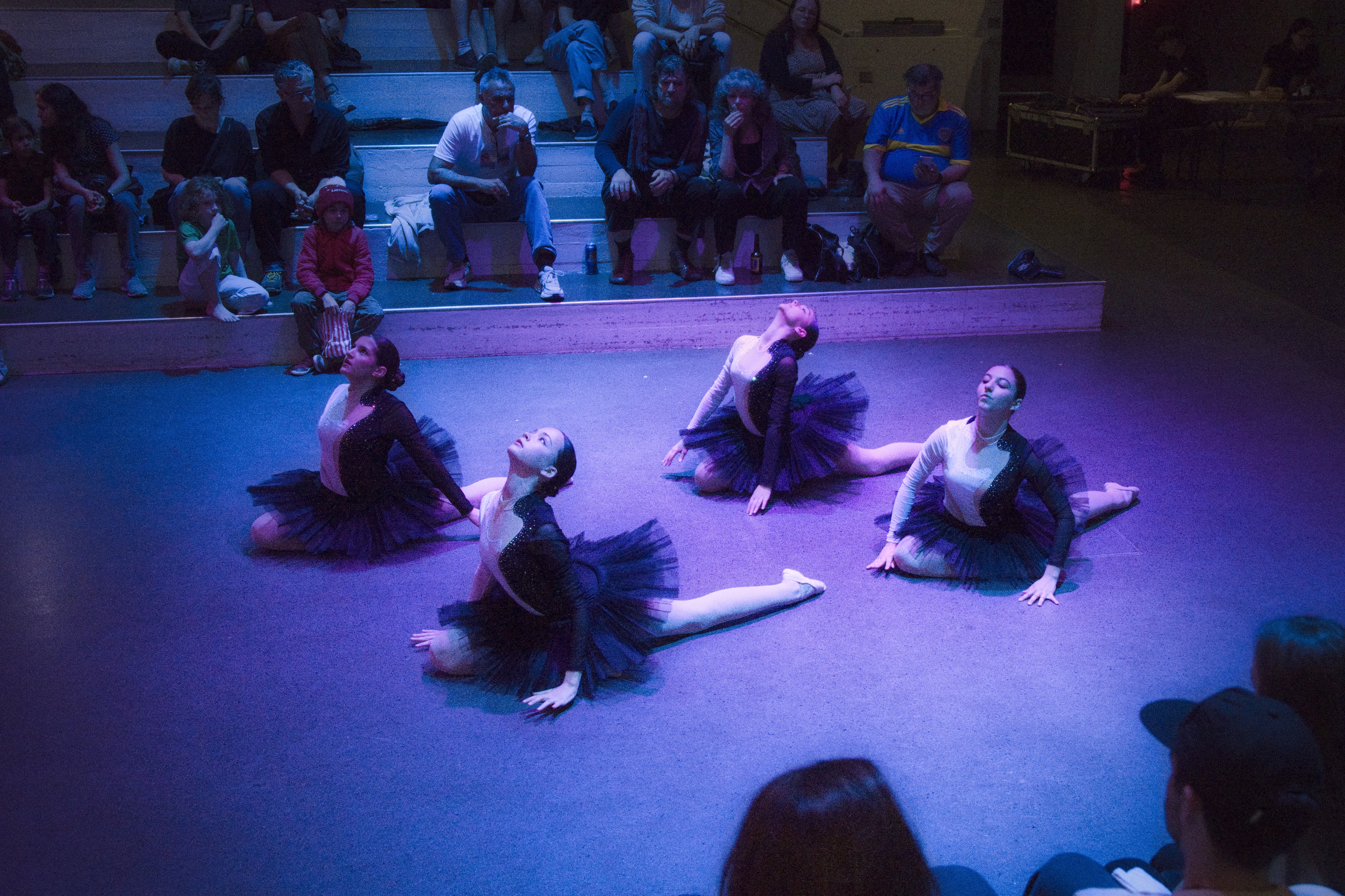 StageArt dancers on stage during ZuriTanzt 2026